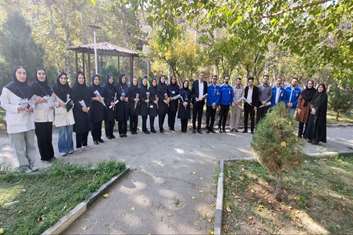 تقدیرنمایندگان مسئولیت های اجتماعی گروه صنعتی ایرانخودرو  از پرستاران مرکز آموزشی درمانی روانپزشکی ایران